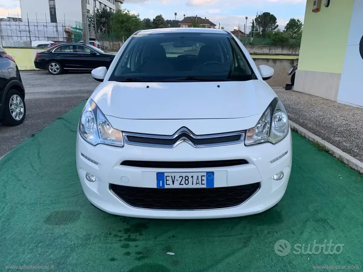 Begagnad Citroën C3 Exclusive 68 HK (50 kW) 2014 Vit Sedan