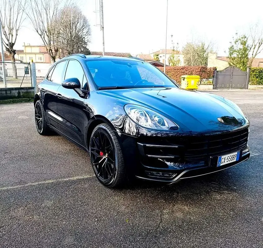 Usata Porsche Macan Turbo 400 CV (294 kW) 2014 Nero SUV