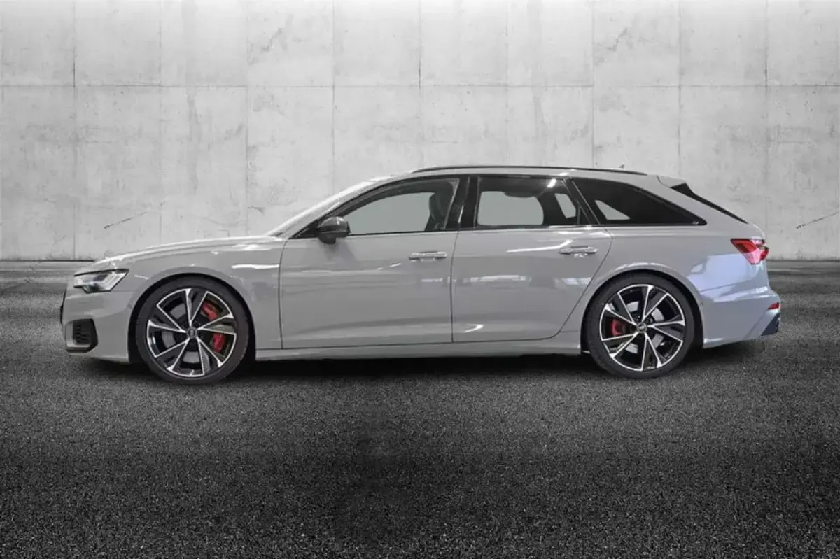 Usata Audi S6 344 CV (253 kW) 2023 Grigio Station wagon