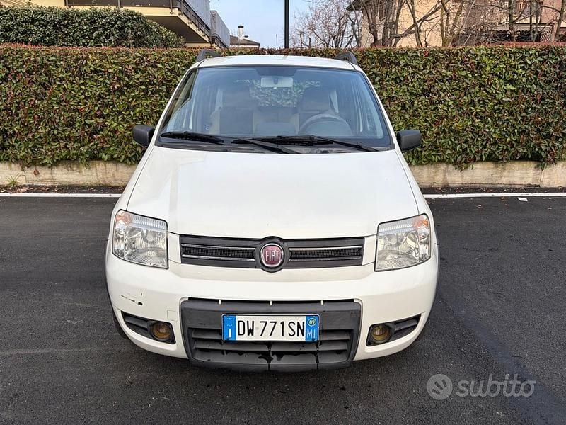 Usata Fiat Panda Dynamic 59 CV (43 kW) 2009 Bianco Utilitaria