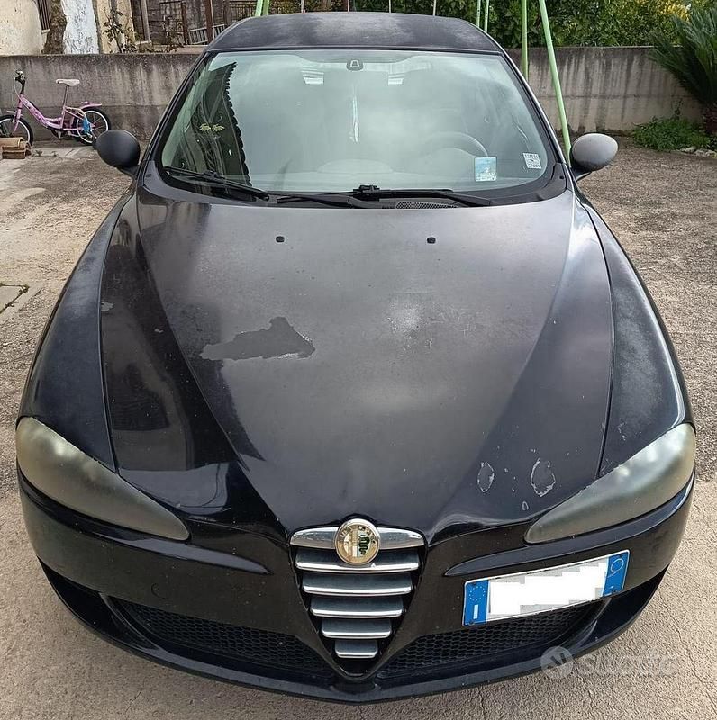 Usata Alfa Romeo 147 Progression 120 CV (88 kW) 2006 Nero Utilitaria