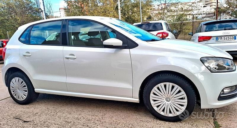 Usata VW Polo 74 CV (54 kW) 2015 Bianco Berlina