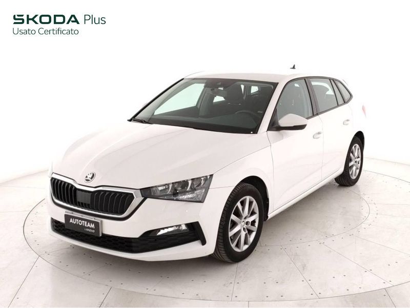 Bianco ghiaccio Usata 2020 Skoda Scala Ambition Due volumi | 15.700 € (Cara) - Immagine 1/4