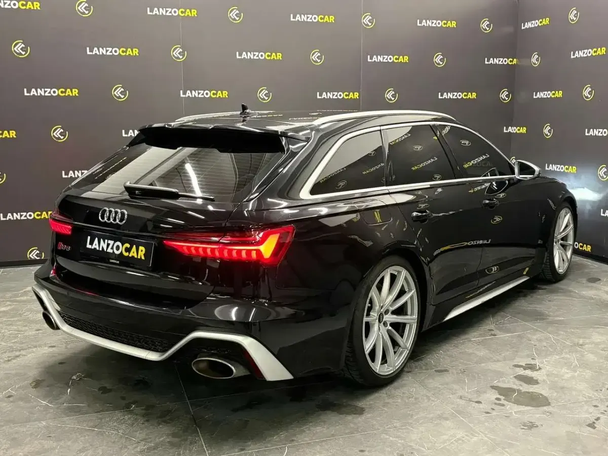 Usata Audi RS6 600 CV (441 kW) 2022 Nero Station wagon