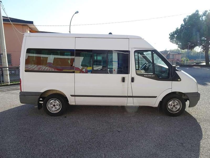 Usata Ford Transit 69 CV (50 kW) 2010 Bianco Furgone