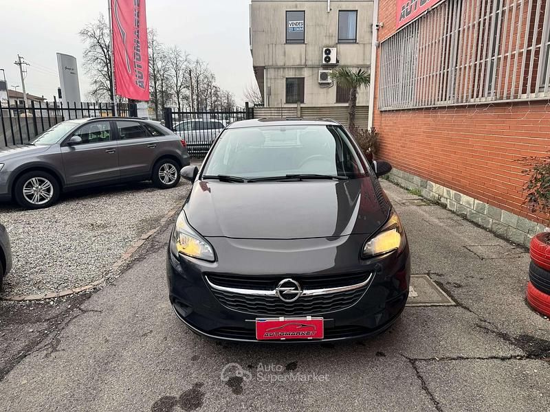 Usata Opel Corsa 69 CV (50 kW) 2016 Grigio Berlina