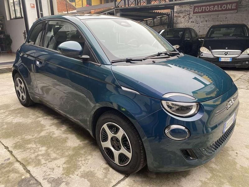 Usata Fiat 500e Passion 42 kW (58 CV) 2021 Other Utilitaria