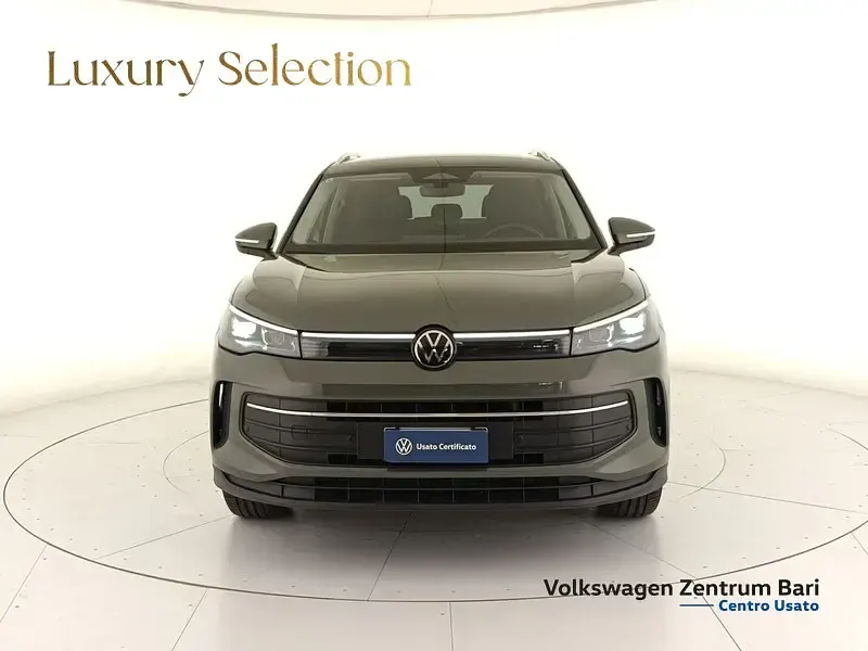 Usata VW Tiguan Edition 193 CV (141 kW) 2024 Verde SUV