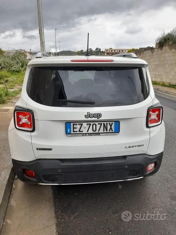 Usata Jeep Renegade 120 CV (88 kW) 2015 Bianco SUV