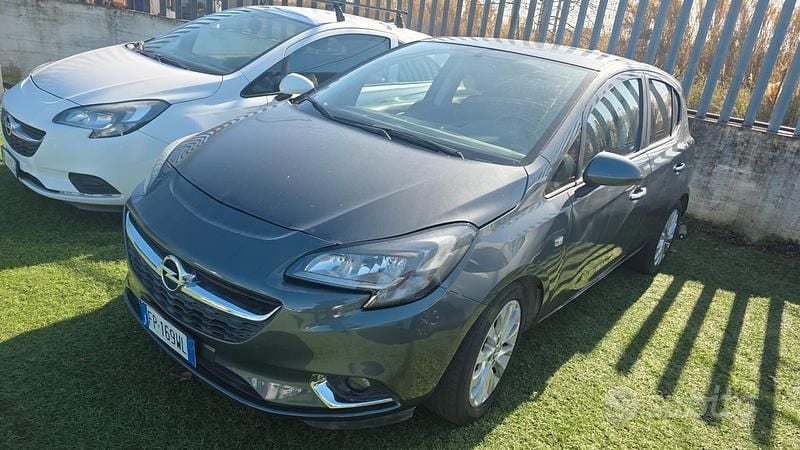 Usata Opel Corsa 2019 Grigio Utilitaria