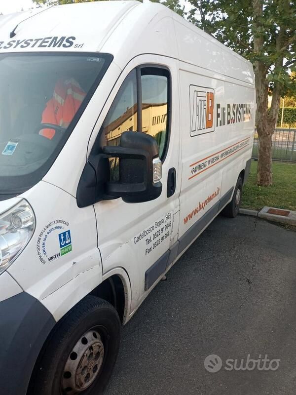 Usata Peugeot Boxer 101 CV (74 kW) 2011 Bianco Furgone