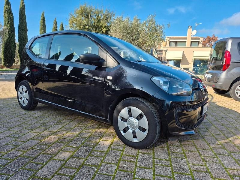 Usata VW up! take up! 75 CV (55 kW) 2012 Nero Utilitaria