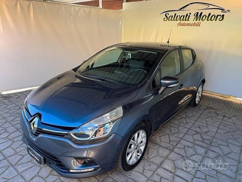 Usata Renault Clio IV Intens 90 CV (66 kW) 2019 Grigio Berlina