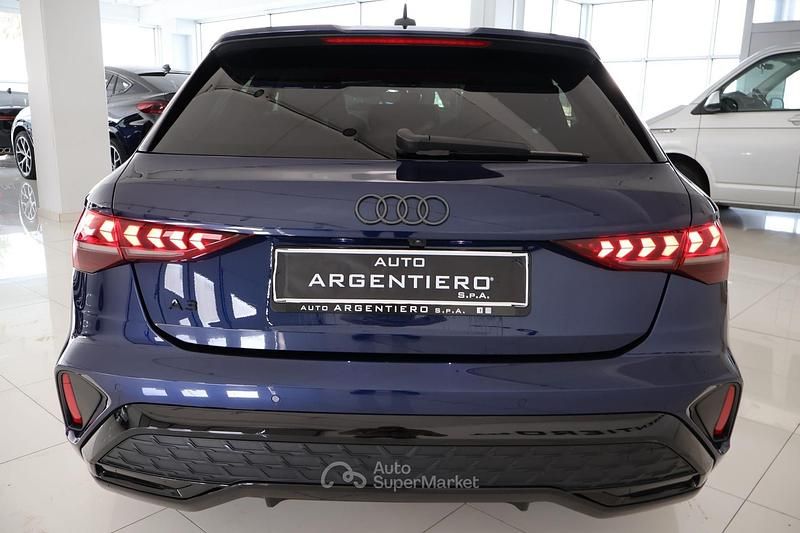 Usata Audi A3 S-Line 150 CV (110 kW) 2025 Blu navarra met Berlina