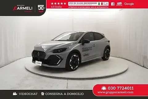 Usata Renault Clio Techno 158 CV (116 kW) 2025 Grigio Utilitaria