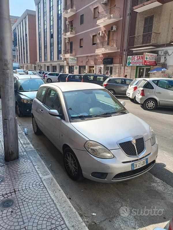 Usata Lancia Ypsilon 69 CV (50 kW) 2008 Utilitaria