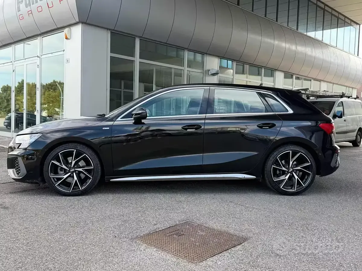 Usata Audi A3 S-Line 150 CV (110 kW) 2021 Nero Berlina
