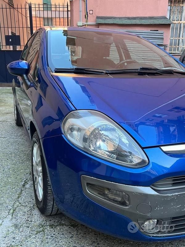 Usata Fiat Punto Evo S 75 CV (55 kW) 2011 Blu Utilitaria
