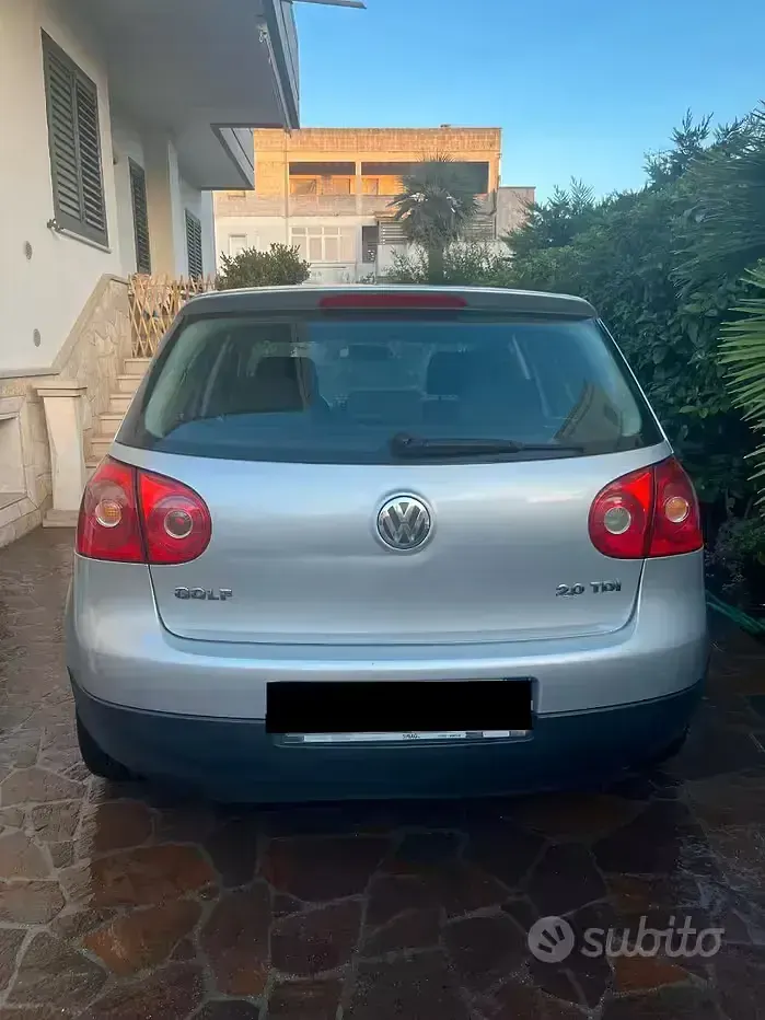 Usata VW Golf IV 140 CV (102 kW) 2004 Grigio Berlina