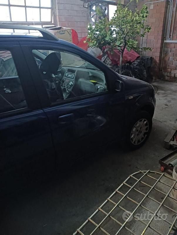 Usata Fiat Panda 4x4 Climbing 60 CV (44 kW) 2007 Blu Utilitaria