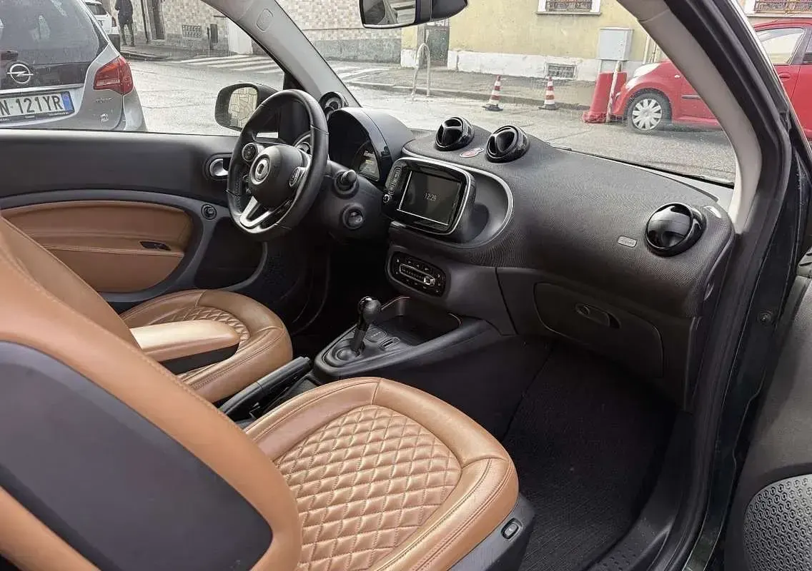 Usata Smart ForTwo Coupé Brabus 55 kW (75 CV) 2020 Utilitaria