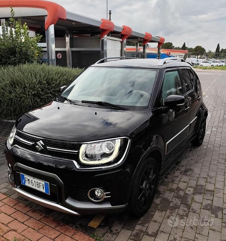 Second-hand Suzuki Ignis 90 CP (66 kW) 2018 Negru SUV