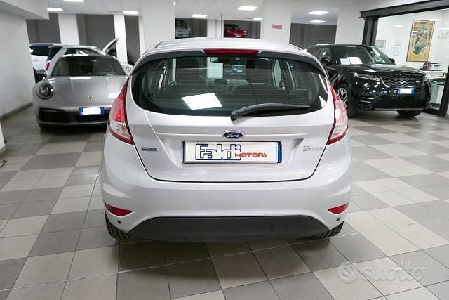 Occasion Ford Fiesta Business Edition 80 ch (58 kW) 2013 Gris Citadine