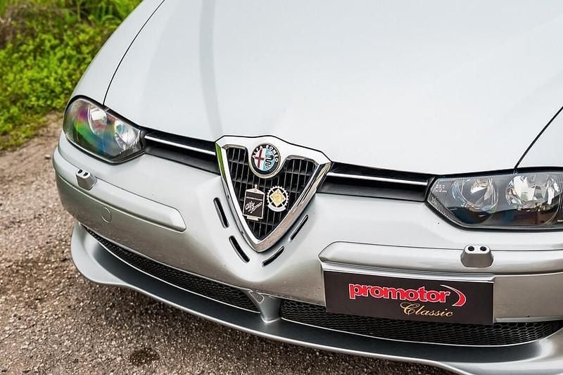 Usata Alfa Romeo 156 GTA 250 CV (183 kW) 2002 Argento Berlina