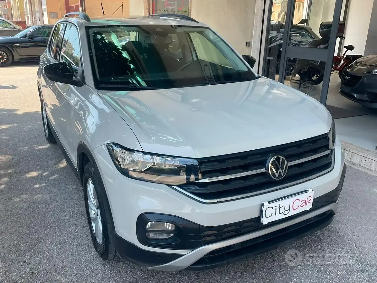 Usata VW T-Cross Style 95 CV (69 kW) 2021 Beige SUV