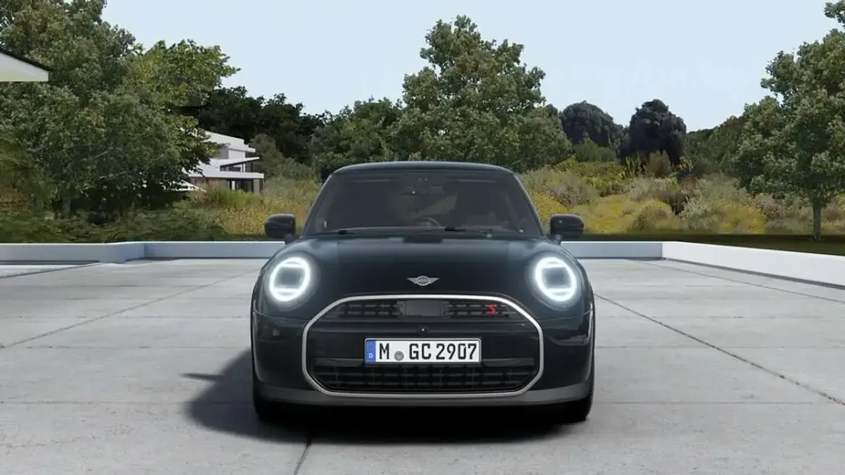Nuova Mini Cooper S Favoured 204 CV (150 kW) 2026 Midnight black ii Utilitaria