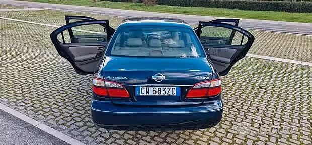 Usata Nissan Maxima 204 CV (150 kW) 2002 Berlina