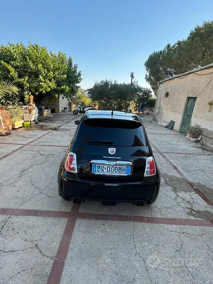 Usata Abarth 500 Esseesse 135 CV (99 kW) 2009 Nero Utilitaria