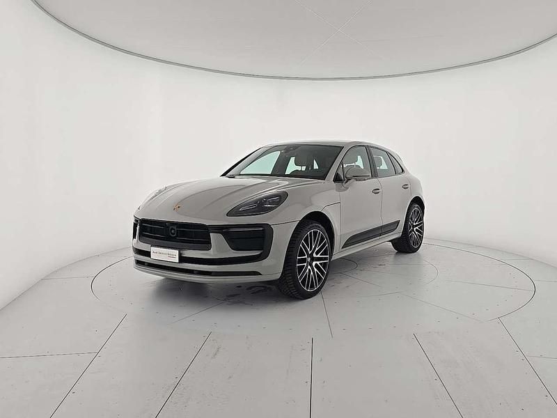 Grigio Usata 2022 Porsche Macan SUV | 60.900 € (Buon prezzo) - Immagine 1/4