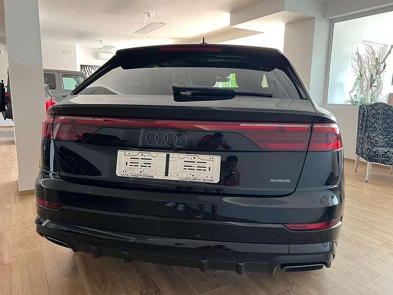 Nuova Audi Q8 S-Line 286 CV (210 kW) 2026 Nero mythos metallizzato SUV