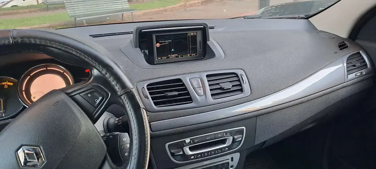 Usata Renault Mégane 110 CV (80 kW) 2015 Grigio Berlina