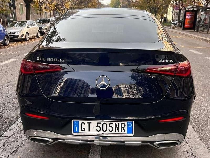 Blu/azzurro Usata 2024 Mercedes GLC300e Advanced Coupé | 66.000 € (Super prezzo) - Immagine 1/4