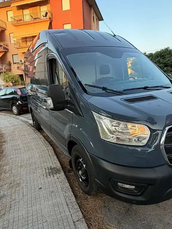 Usata Ford Transit 2020 Blu/azzurro Furgone