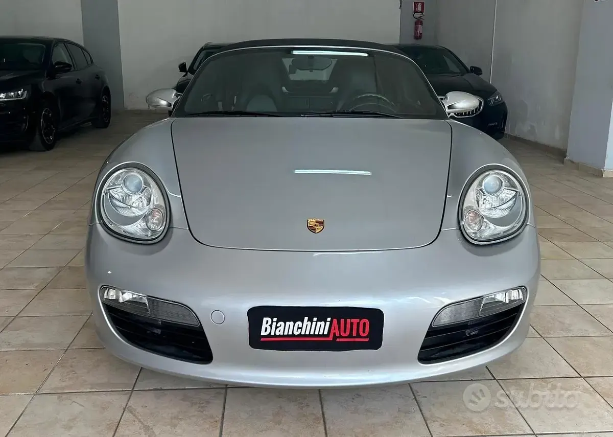 Second-hand Porsche Boxster 239 CP (175 kW) 2005 Gri Cabrio
