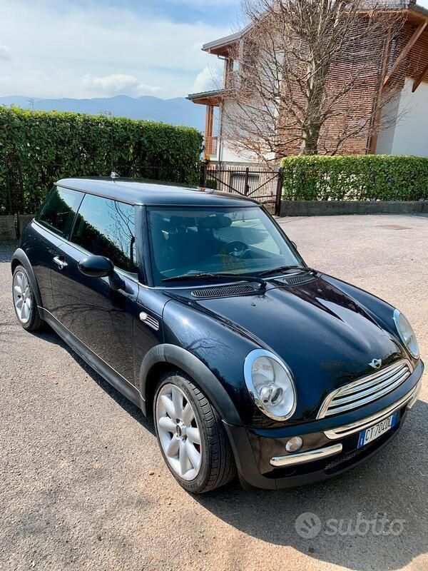 Usata Mini One D 75 CV (55 kW) 2004 Nero Utilitaria