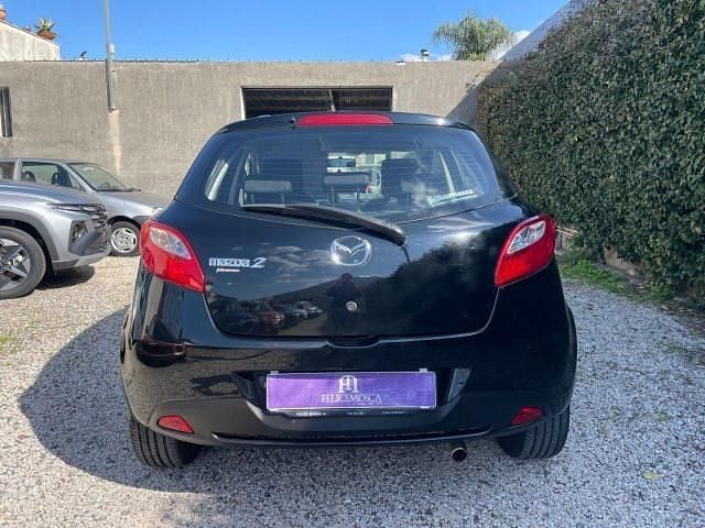 Usata Mazda 2 75 CV (55 kW) 2008 Nero Utilitaria
