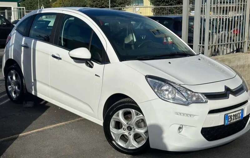 Usata 2013 Citroën C3 Exclusive Due volumi | 5500 € (Buon prezzo) - Immagine 1/4