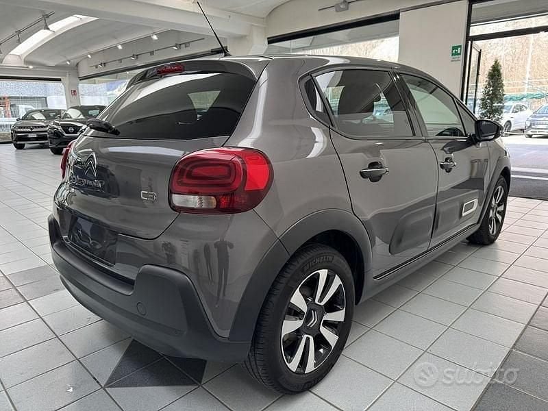 Usata Citroën C3 PureTech 110 CV (80 kW) 2024 Grigio Berlina