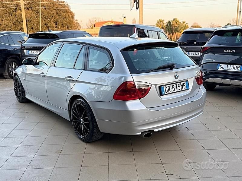 Usata BMW 320 M Sport 177 CV (130 kW) 2007 Grigio Station wagon