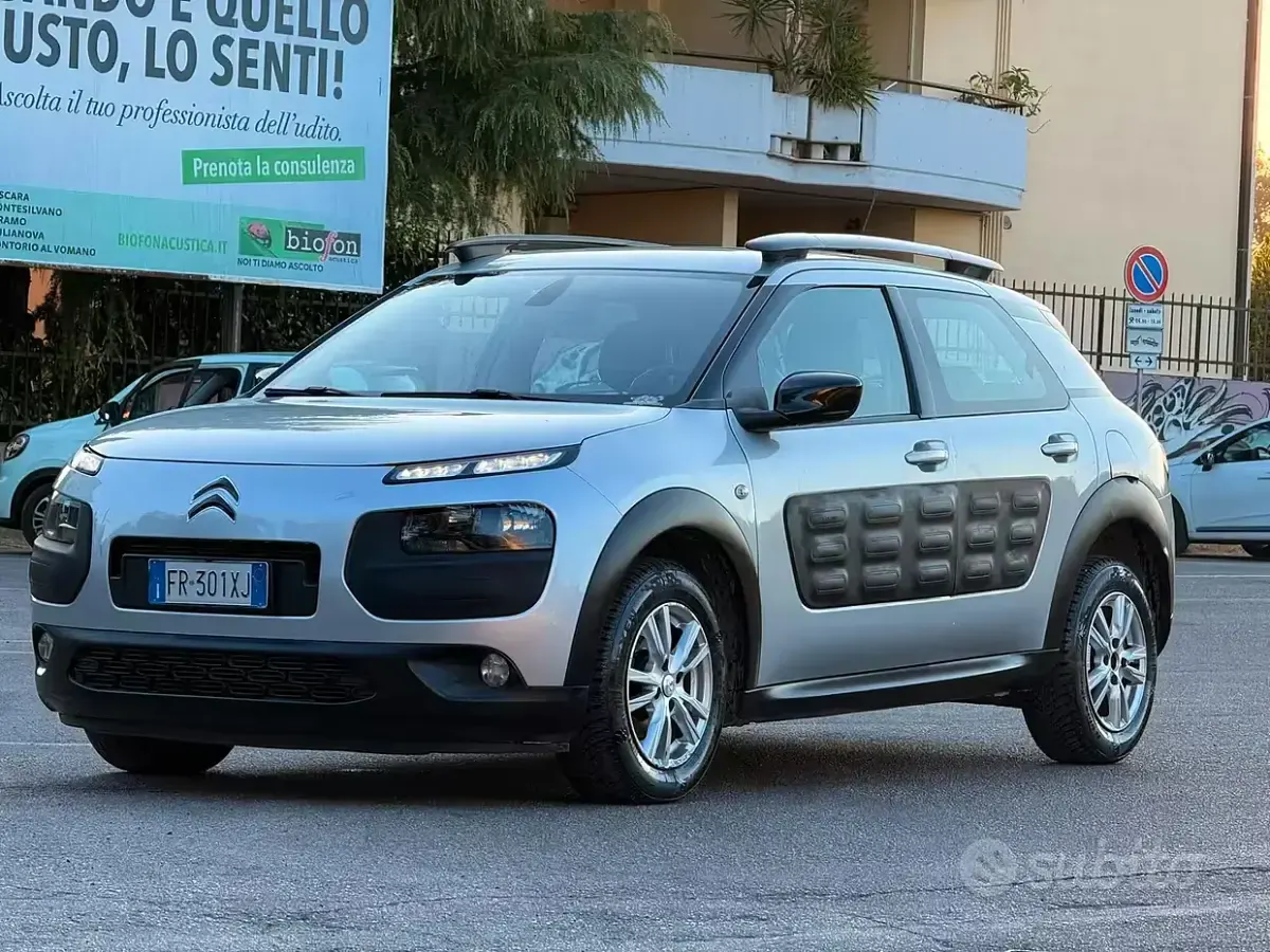 Usata Citroën C4 99 CV (72 kW) 2018 Grigio Berlina