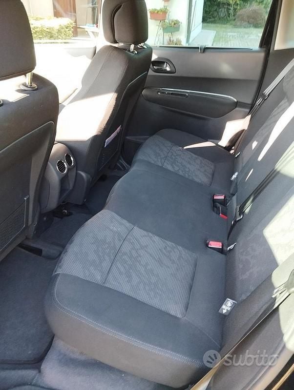 Usata Peugeot 3008 150 CV (110 kW) 2010 Nero Station wagon