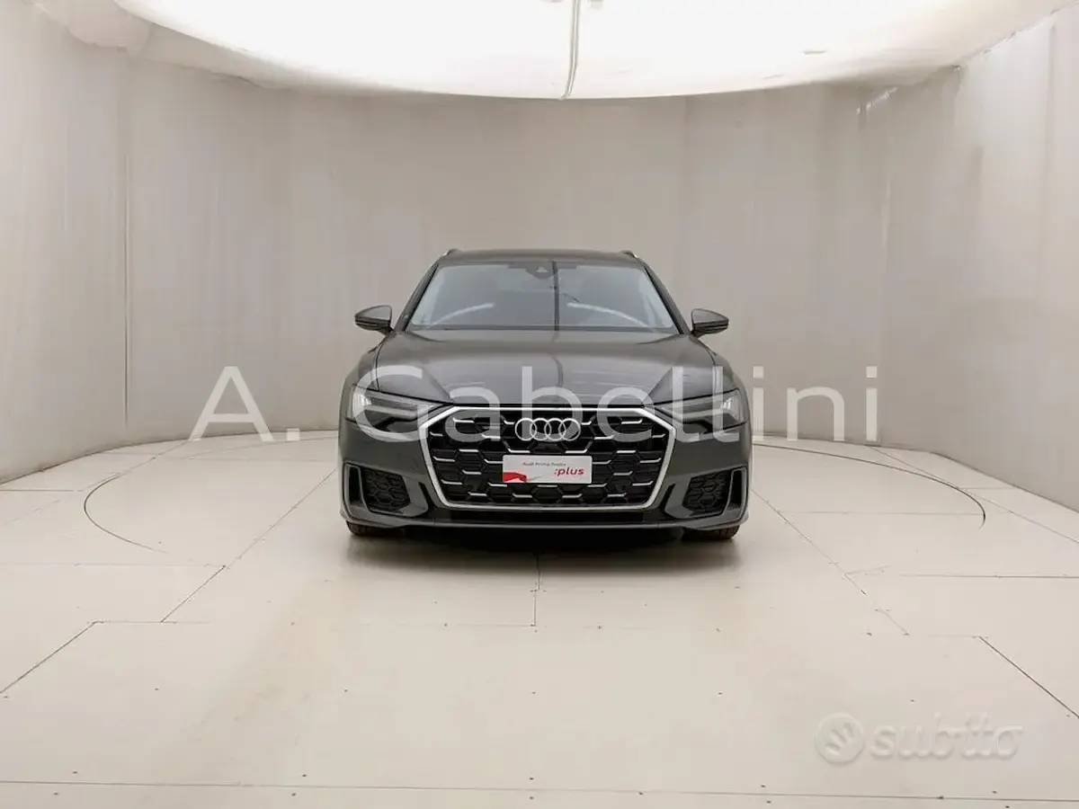 Usata Audi A6 S-Line 204 CV (150 kW) 2025 Grigio Station wagon