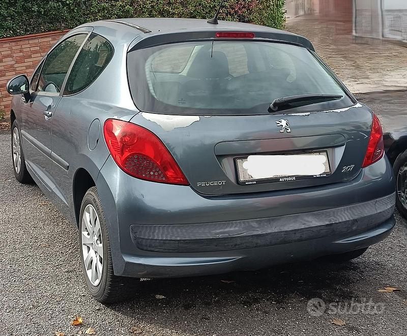 Usata Peugeot 207 75 CV (55 kW) 2007 Utilitaria