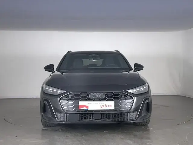 Occasion Audi A5 S-Line 204 PK (150 kW) 2024 Zwart Stationwagen