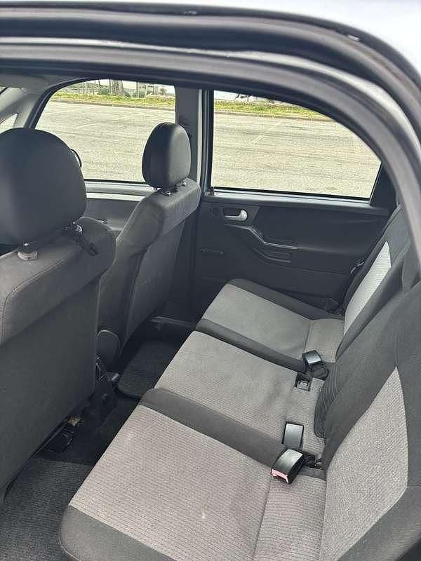 Usata Opel Meriva Club 90 CV (66 kW) 2005 Monovolume