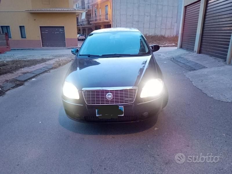 Nero Usata 2007 Fiat Croma Tre volumi | 2300 € (Ottimo prezzo) - Immagine 1/4